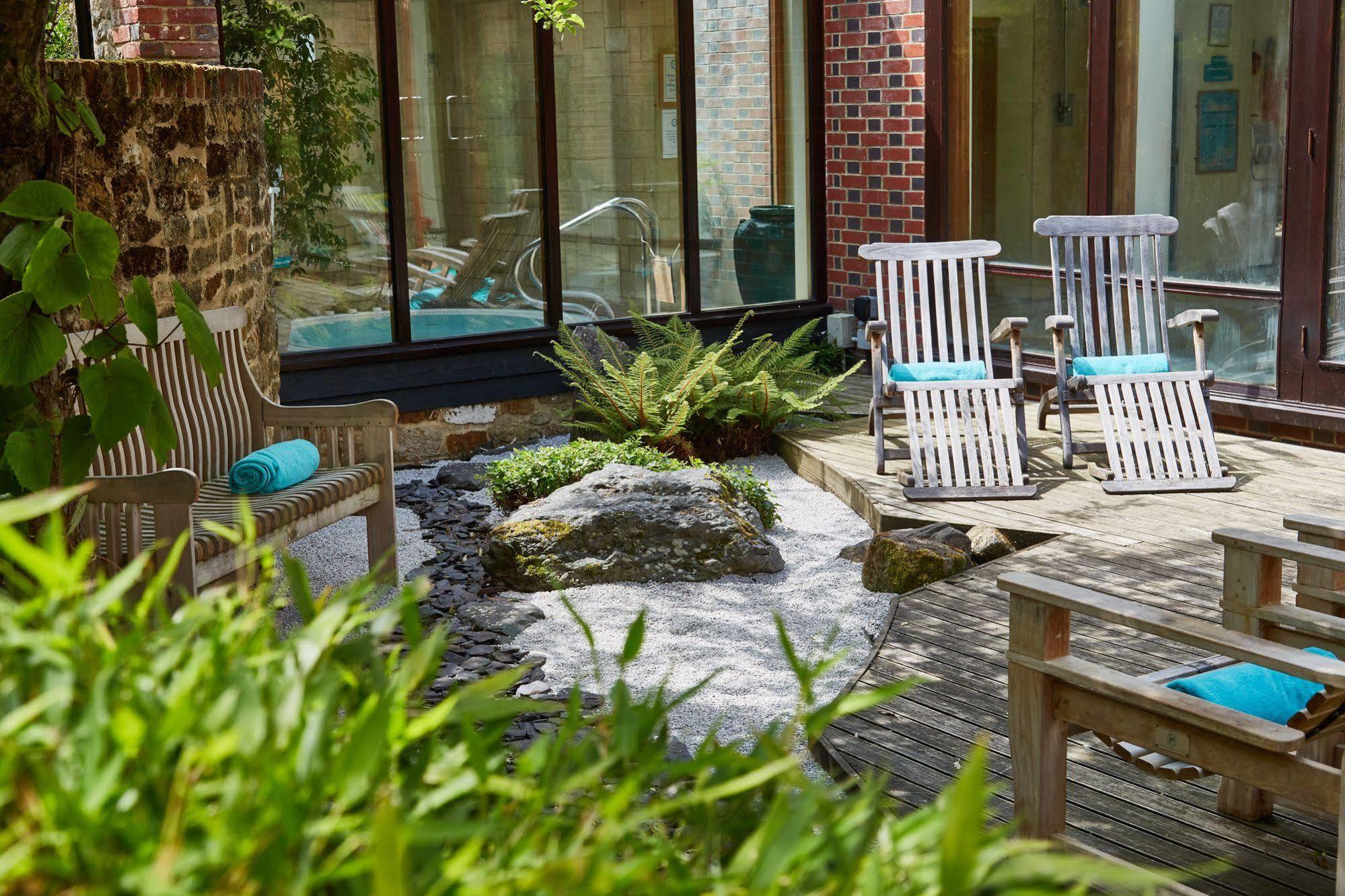 Spread Eagle Hotel And Spa Midhurst Exterior photo